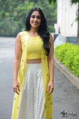 Regina Cassandra At Jyo Achyutananda Movie Success Meet